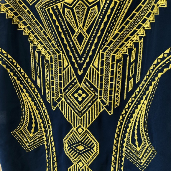 Ya Los Angeles Blue and Chartreuse Embroidered Aztec Top - Picture 3 of 7